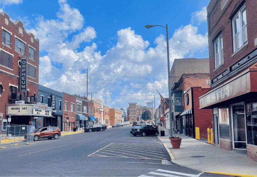 Downtown Hillsboro IL